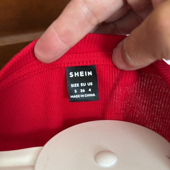 SHEIN Privé Contrast Dobby Mesh Gigot Sleeve‎ Top- worn a few times - Picture 6 of 8